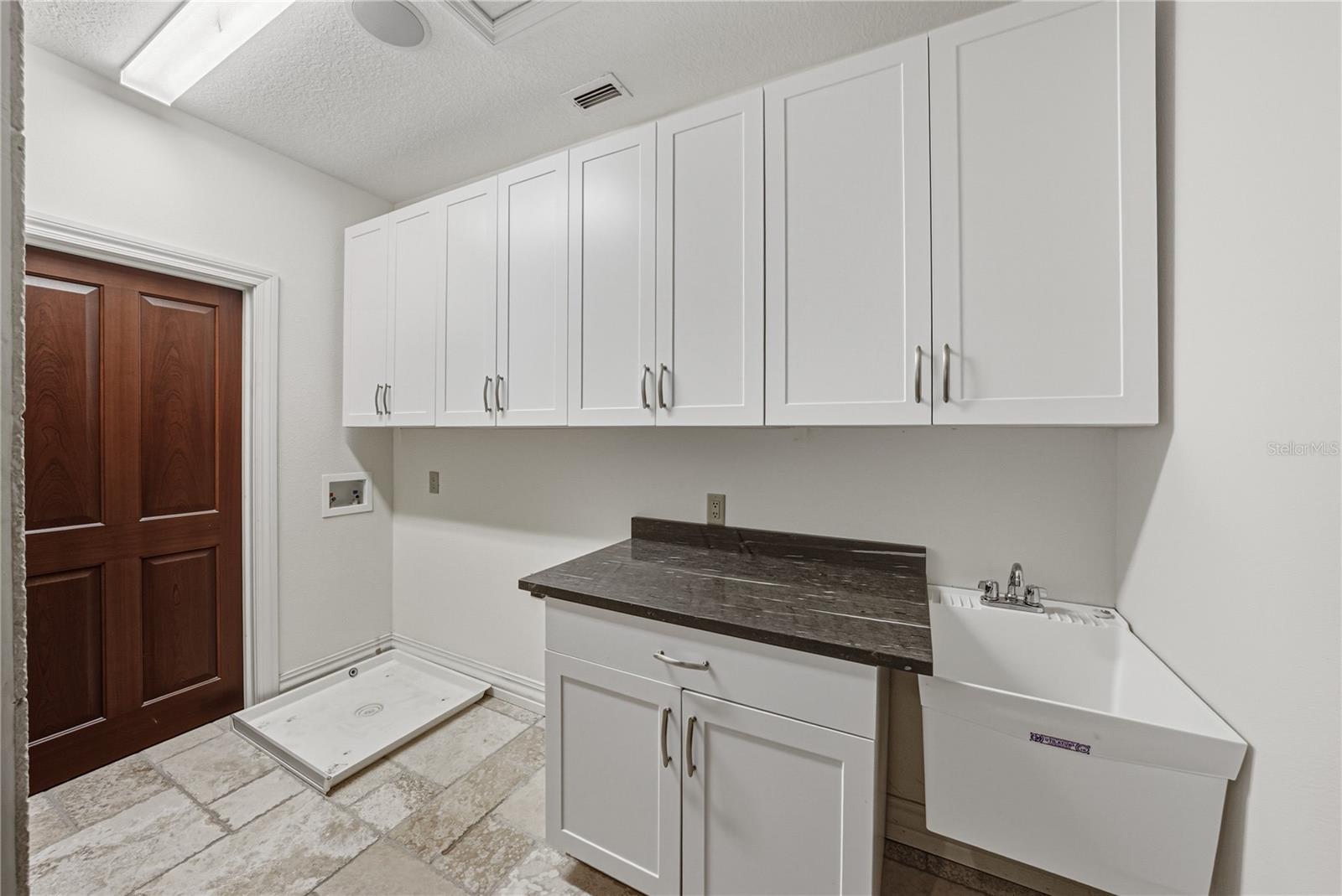3515 GALLAGHER RD — photo 58
