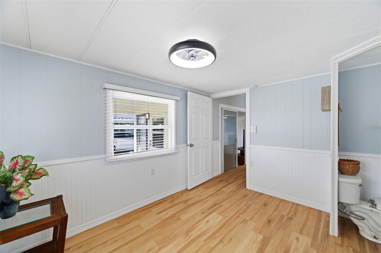 10913 LIBERTY DR — photo 15