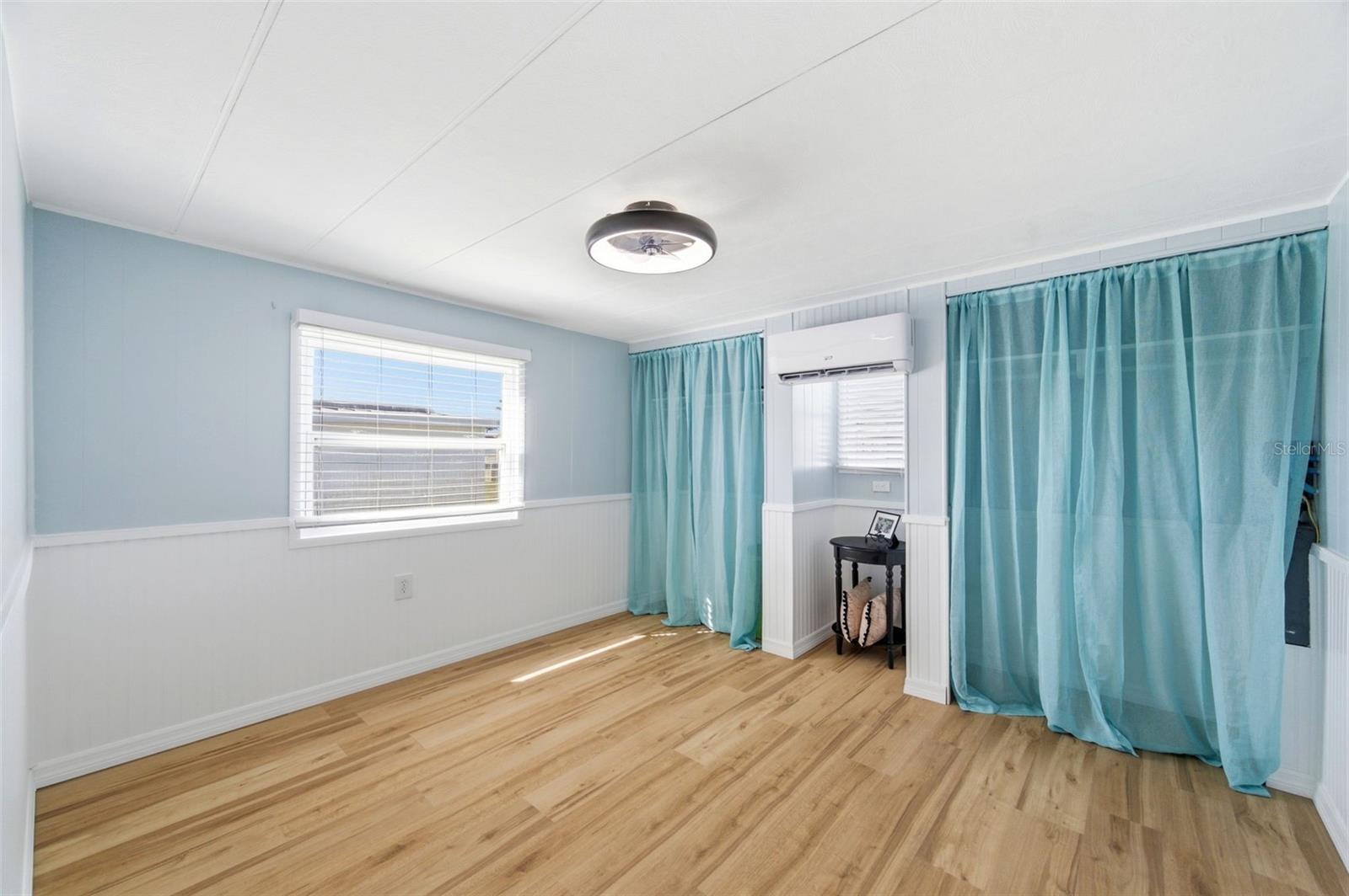 10913 LIBERTY DR — photo 20