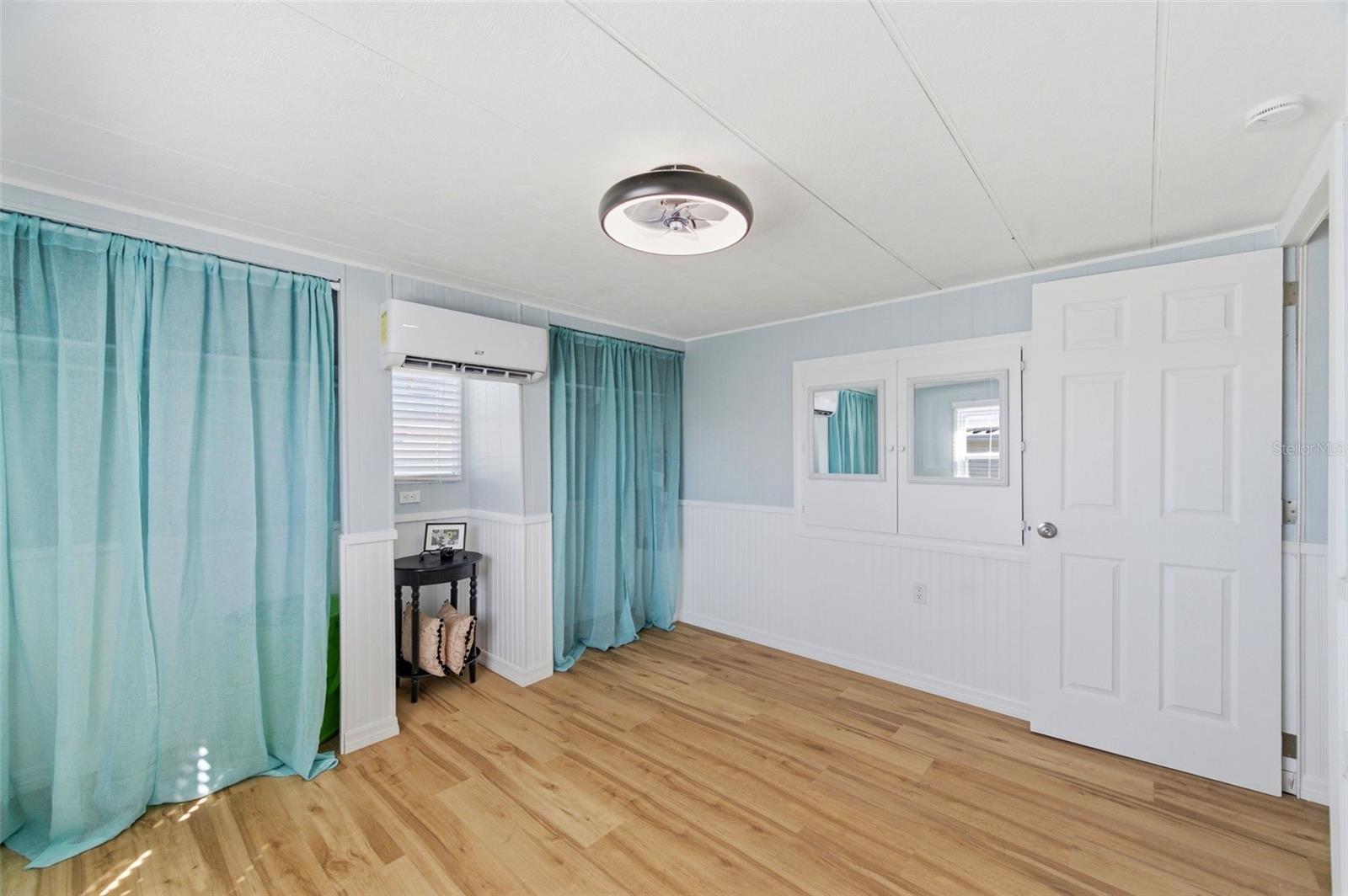 10913 LIBERTY DR — photo 22
