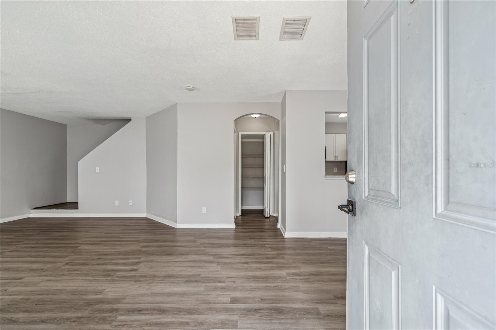 7402 E BANK DR — photo 5