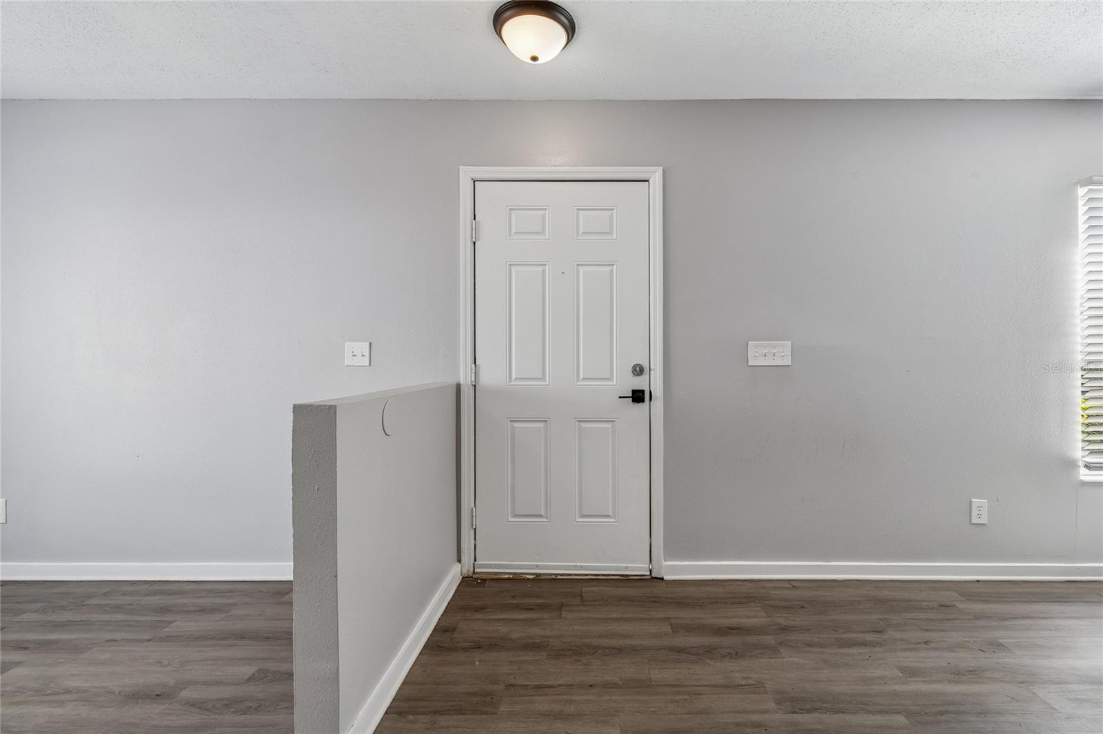 7402 E BANK DR — photo 6