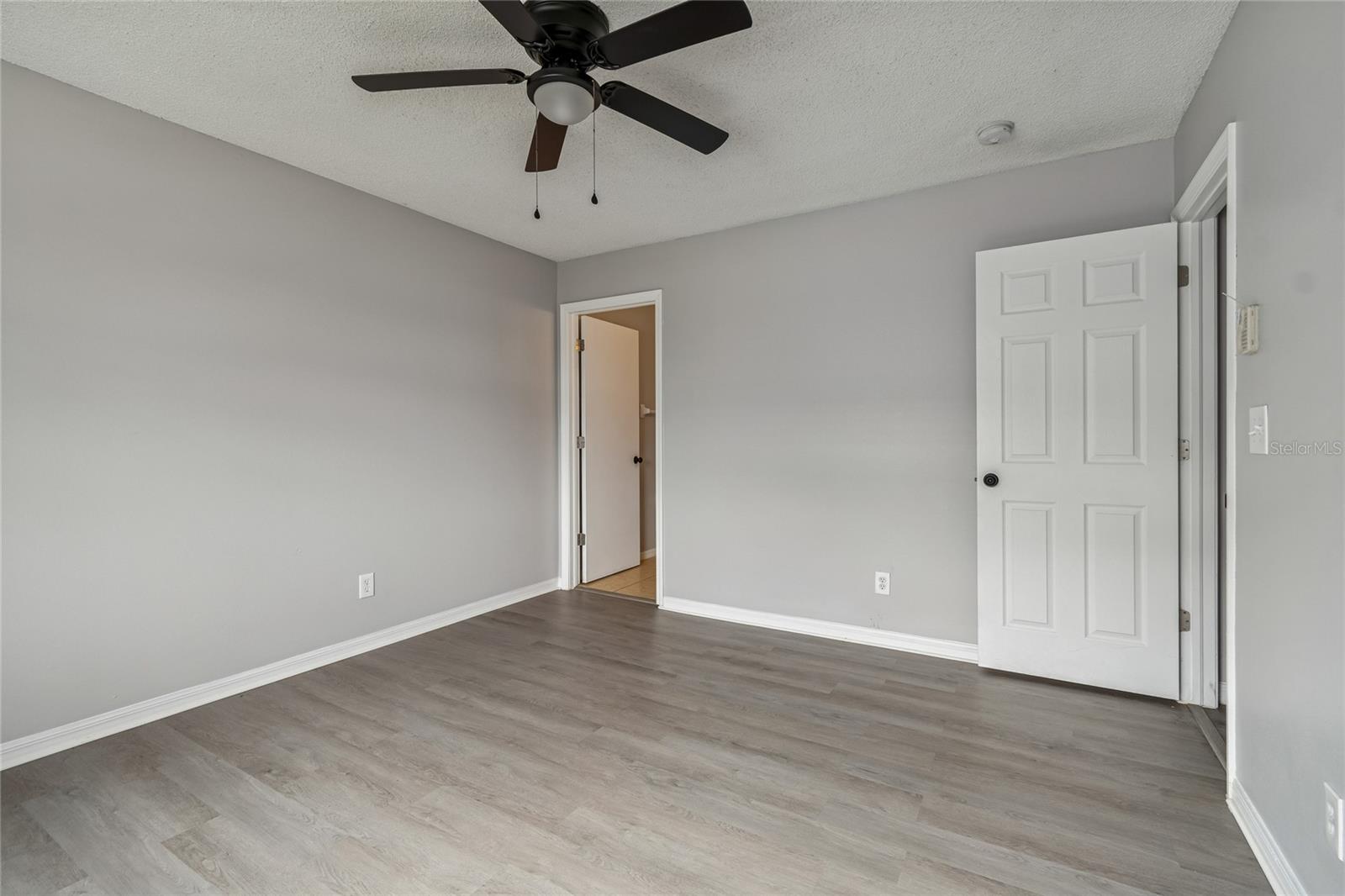 7402 E BANK DR — photo 36