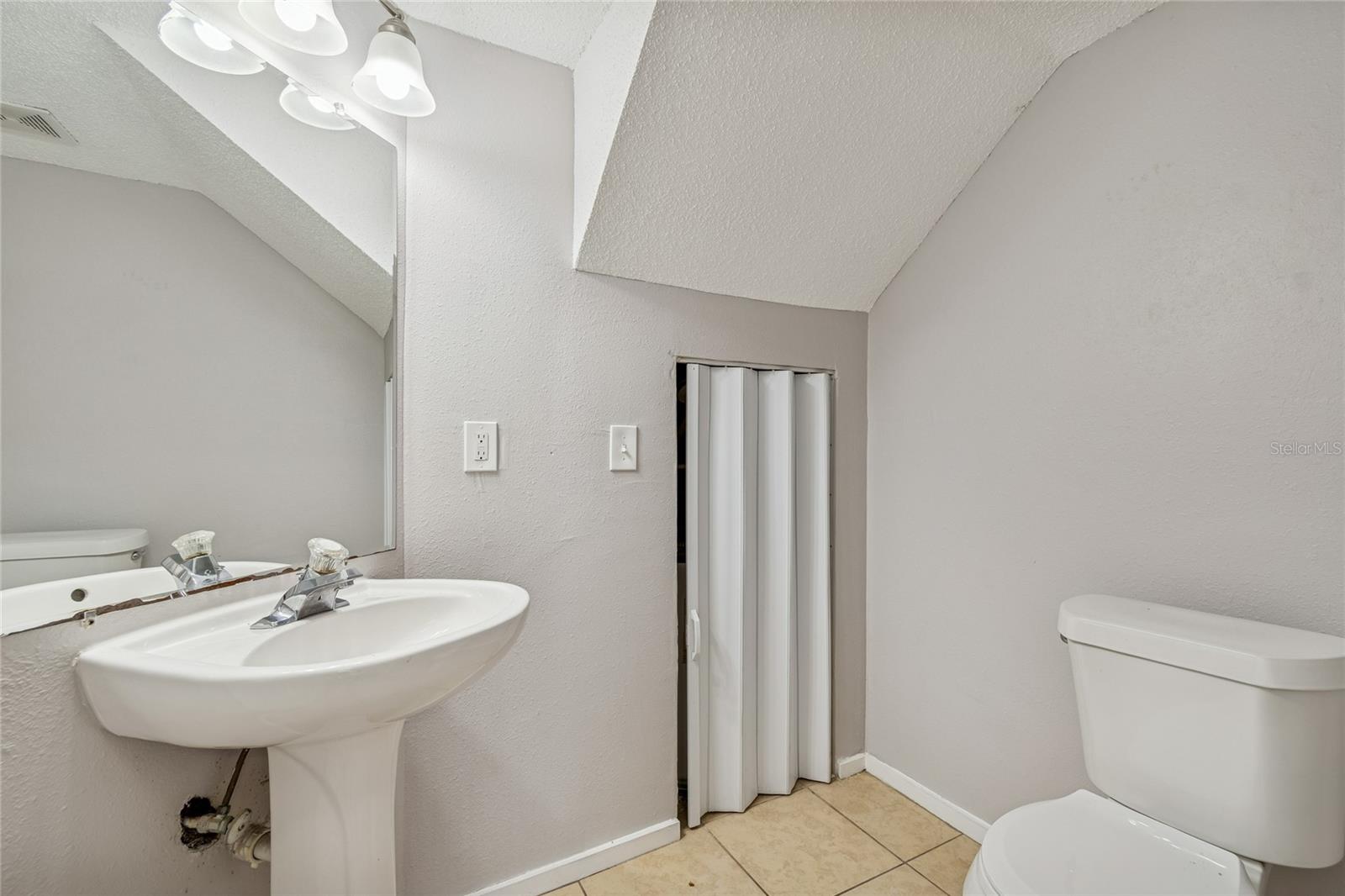7402 E BANK DR — photo 23