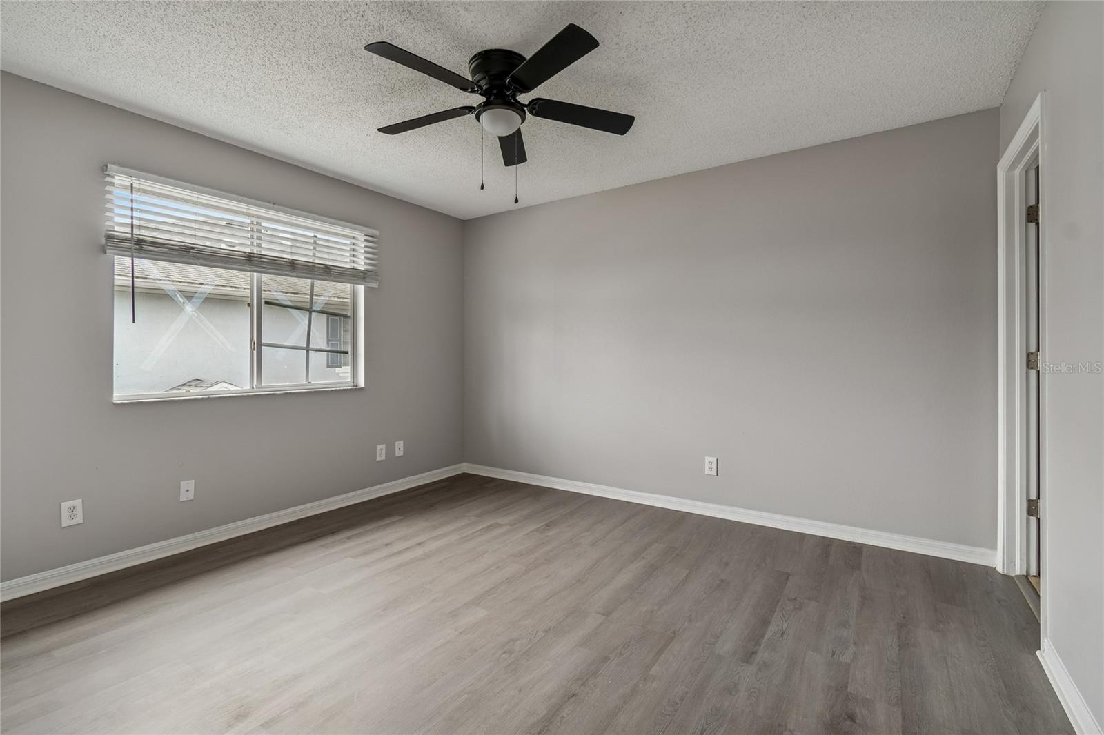 7402 E BANK DR — photo 33