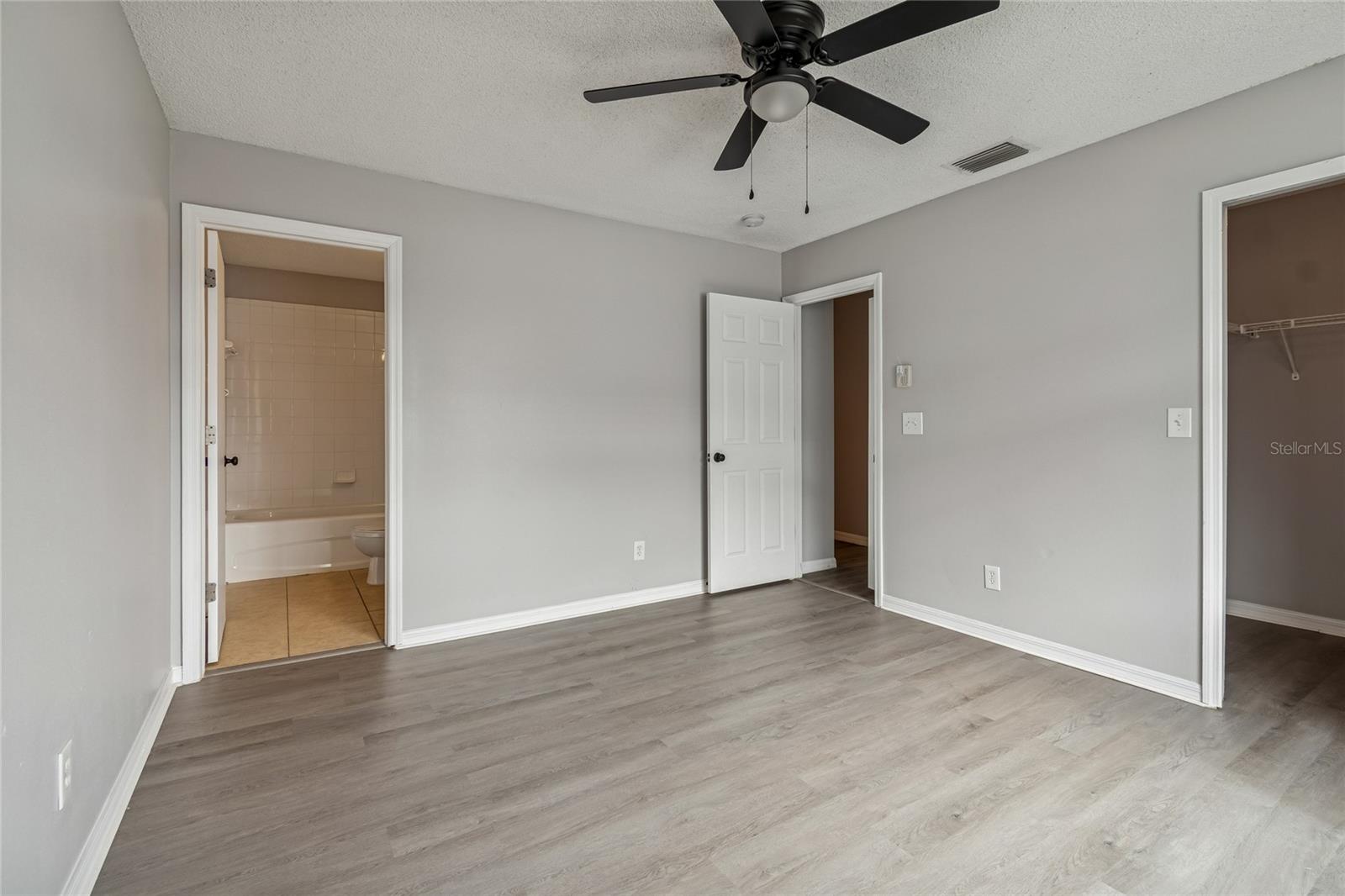 7402 E BANK DR — photo 35