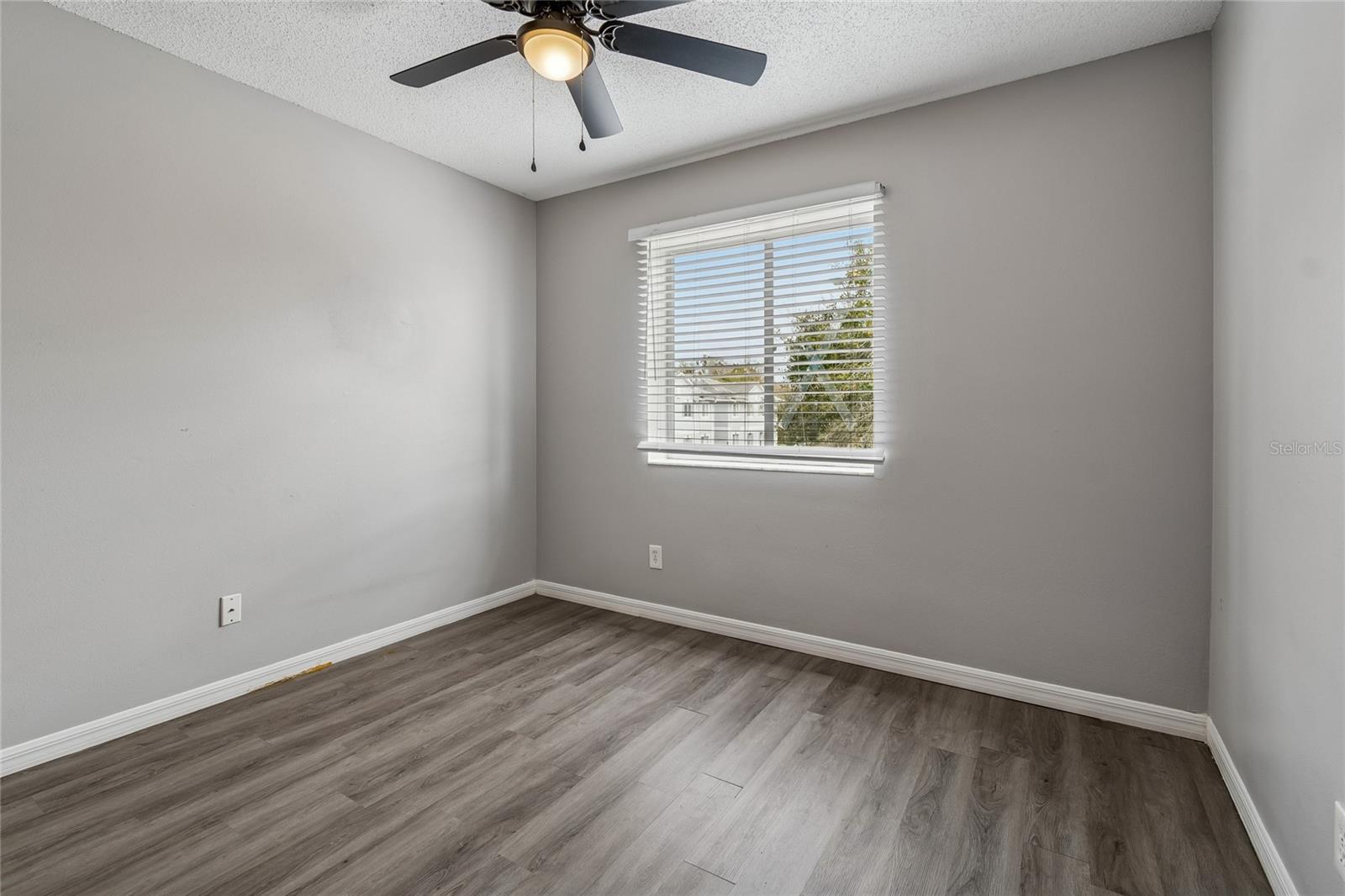 7402 E BANK DR — photo 24