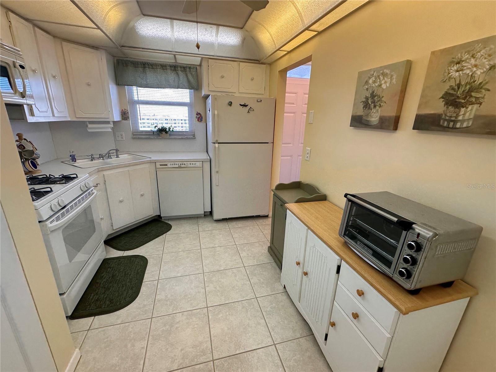 5900 SHORE BLVD S #504 — photo 7