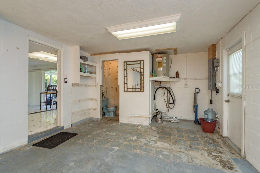 3552 BLUEBELL LN — photo 15