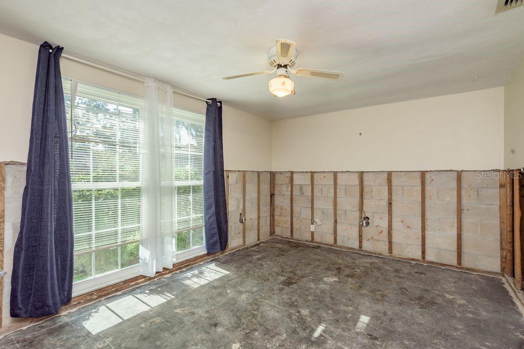 3552 BLUEBELL LN — photo 12