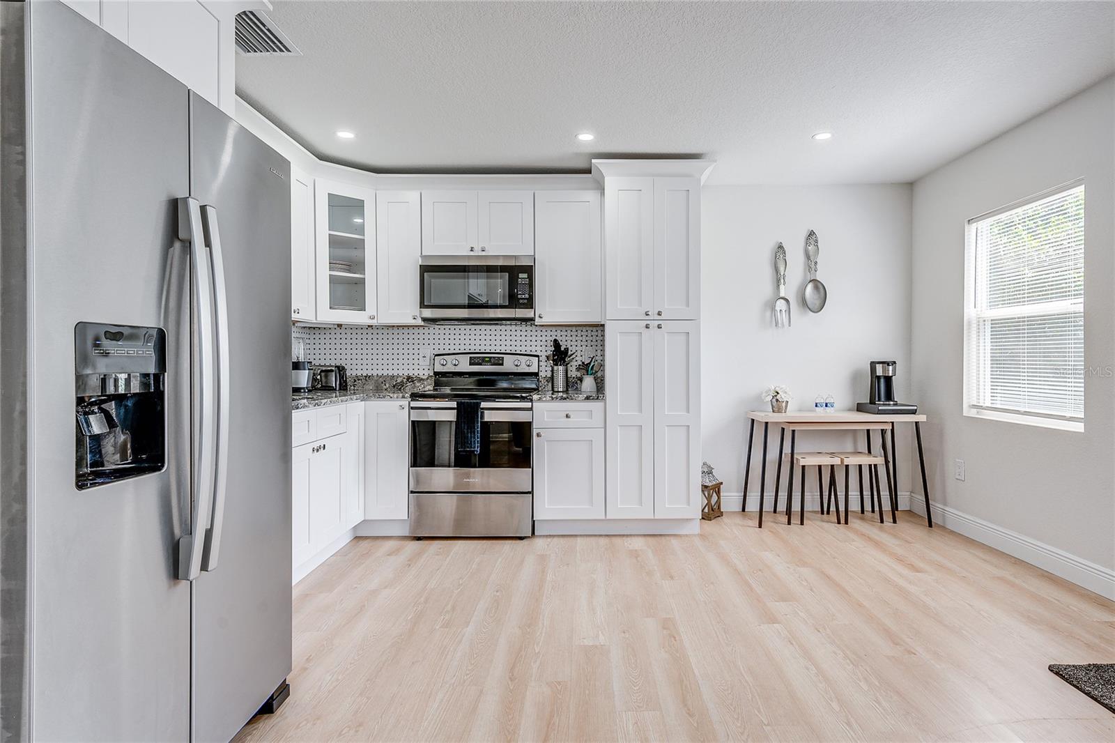 7515 NEW YORK AVE — photo 9
