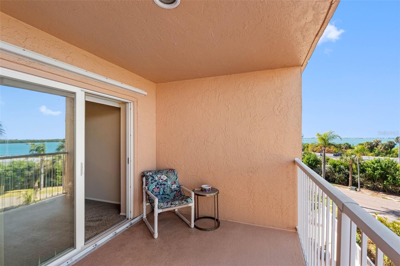 7430 SUNSHINE SKYWAY LN S #406 — photo 32