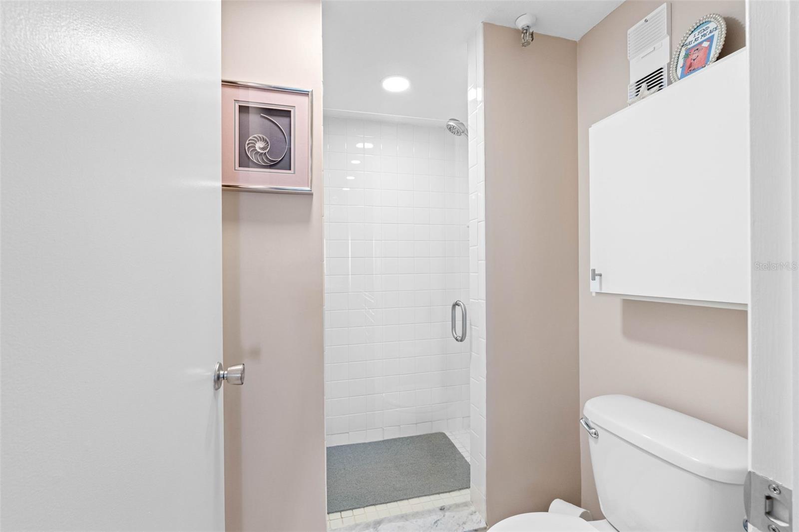 7430 SUNSHINE SKYWAY LN S #406 — photo 26