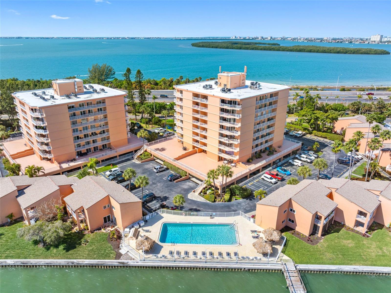 7430 SUNSHINE SKYWAY LN S #406 — photo 4