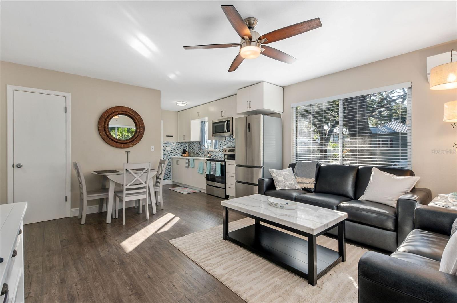 1704 WISCONSIN LN — photo 6