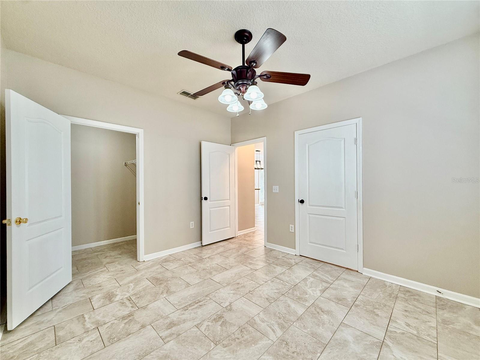 18013 VILLA CREEK DR — photo 28