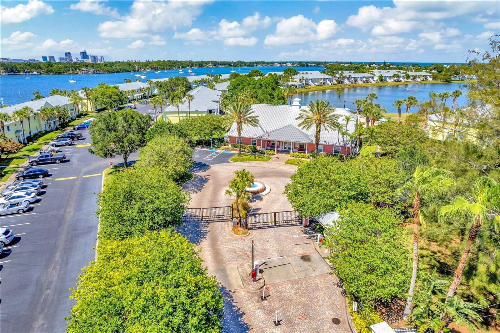 3873 POMPANO DR SE #D — photo 76