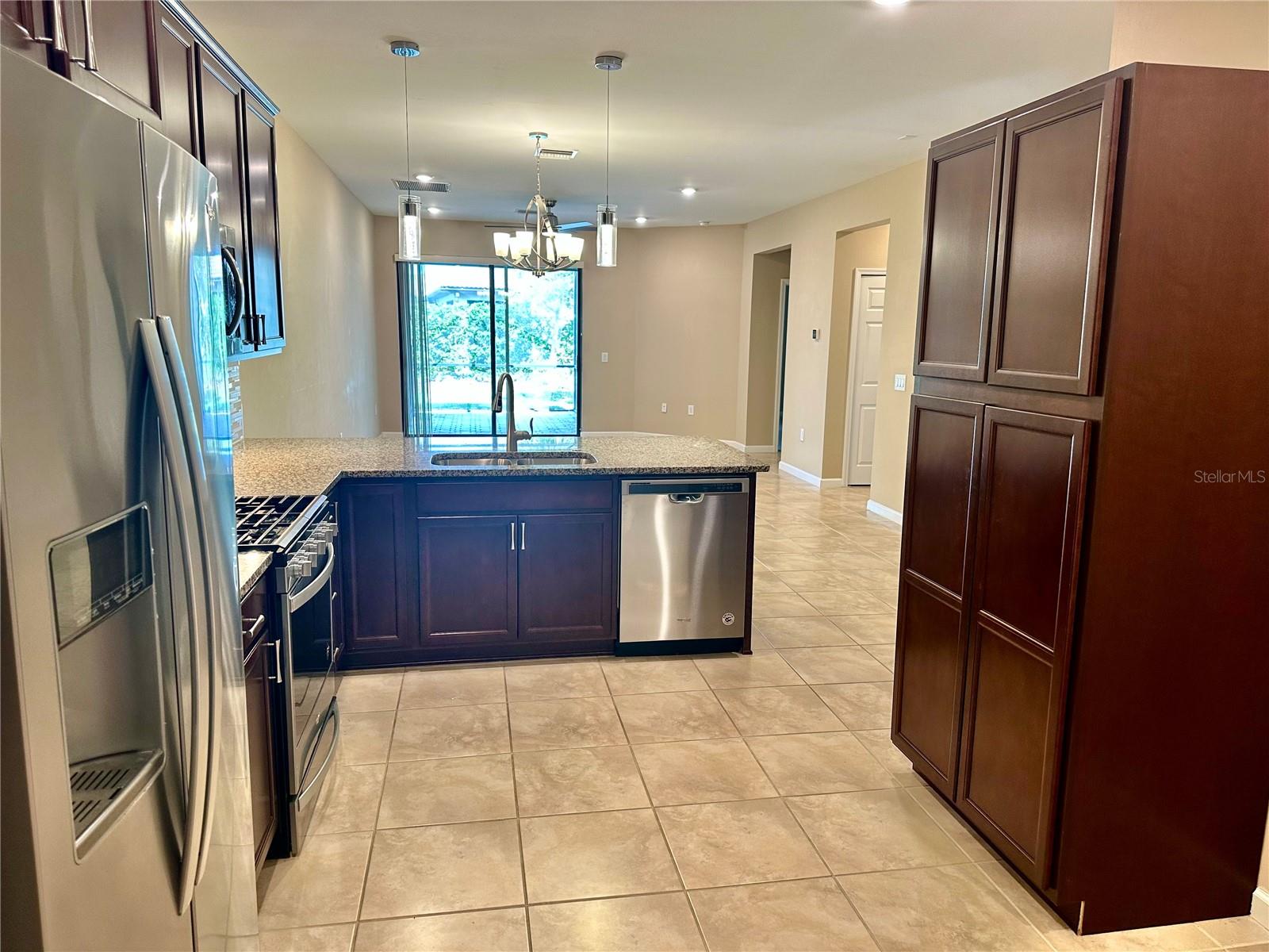 17631 CAMDEN DR — photo 13