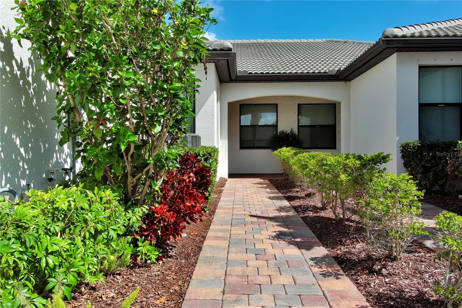 17631 CAMDEN DR — photo 6