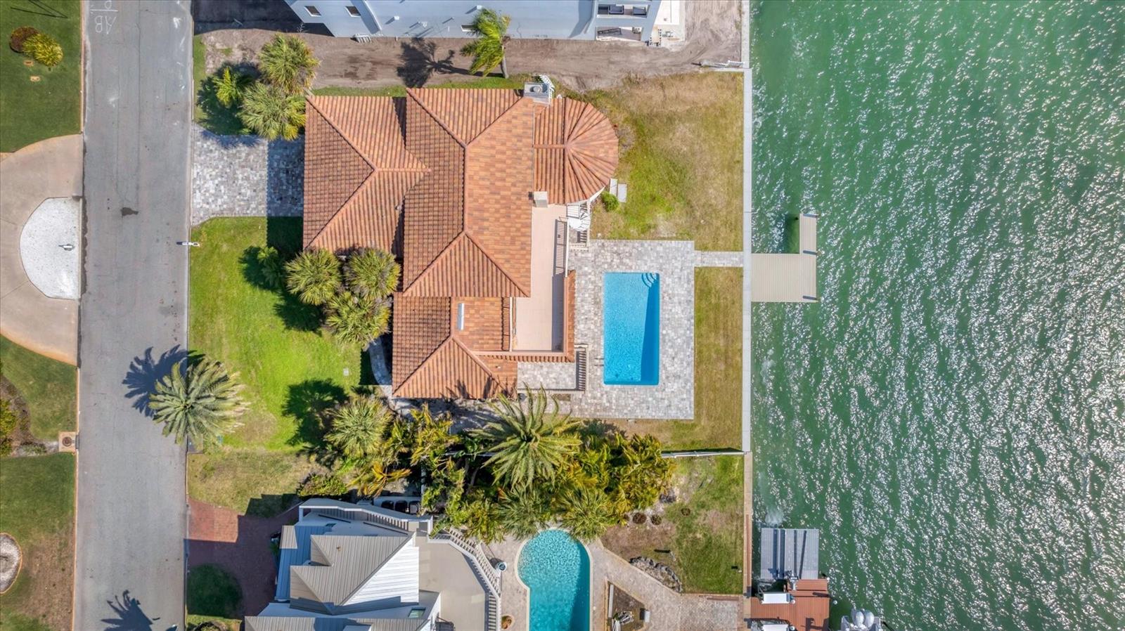 120 SANDS POINT DR — photo 43