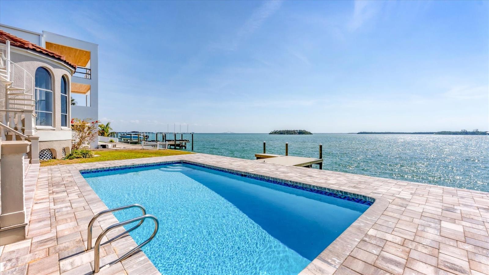 120 SANDS POINT DR — photo 40