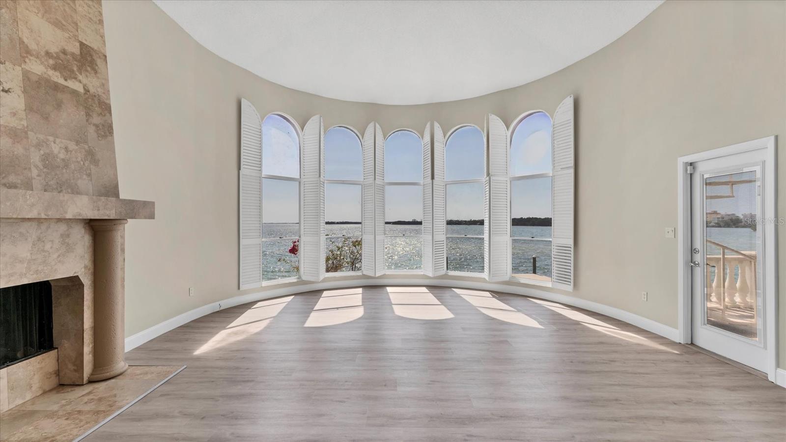 120 SANDS POINT DR — photo 6