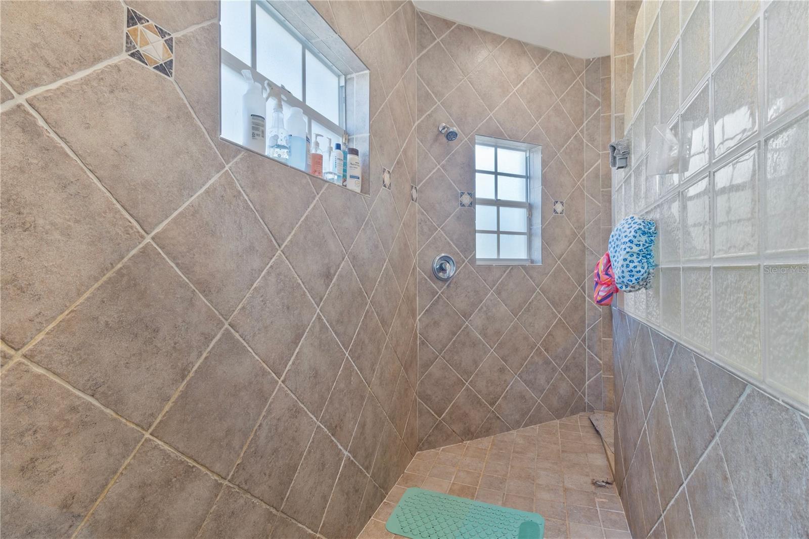 6603 LAPIDUS RD — photo 30