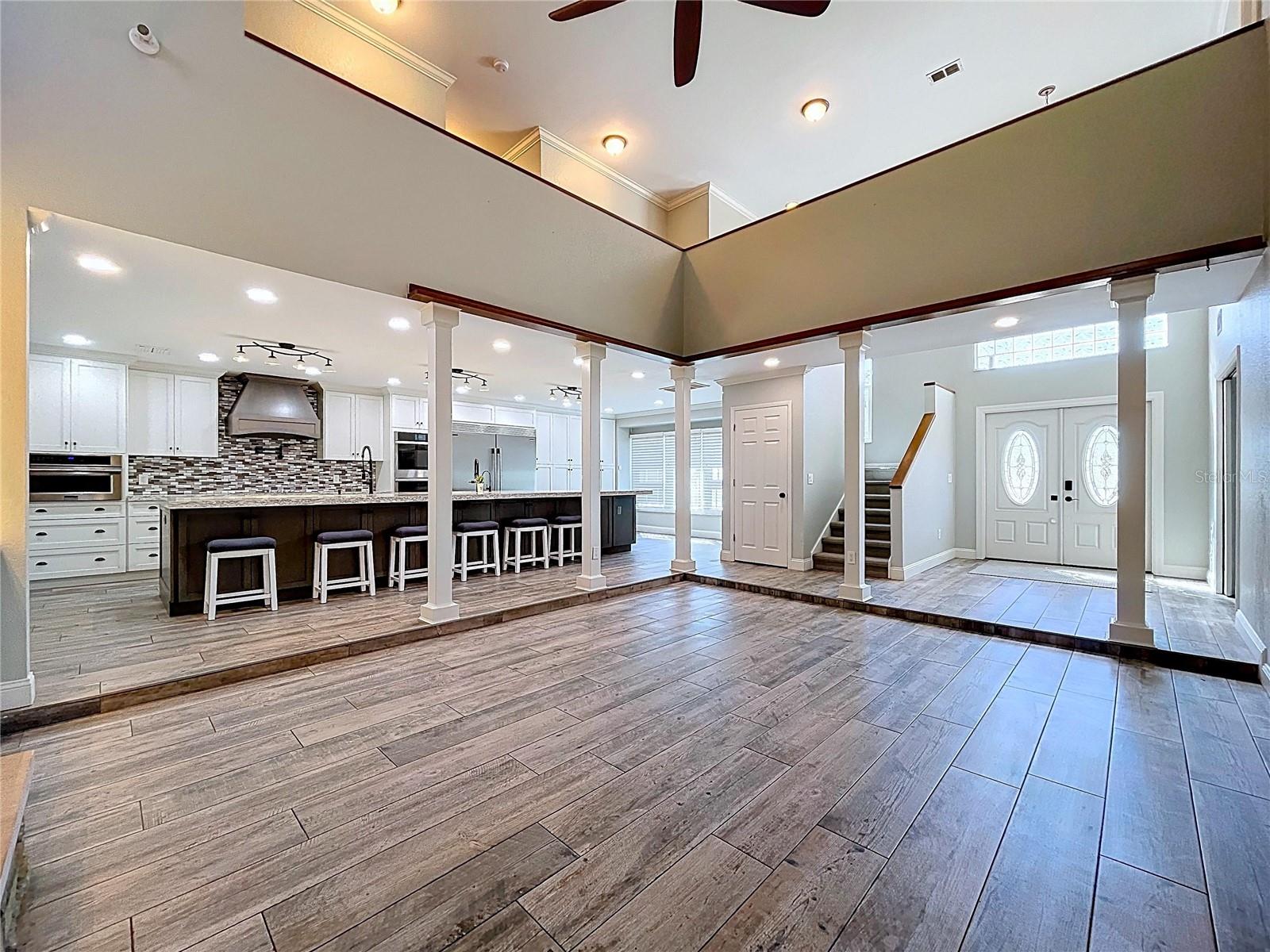 10655 LAKEVIEW DR — photo 21