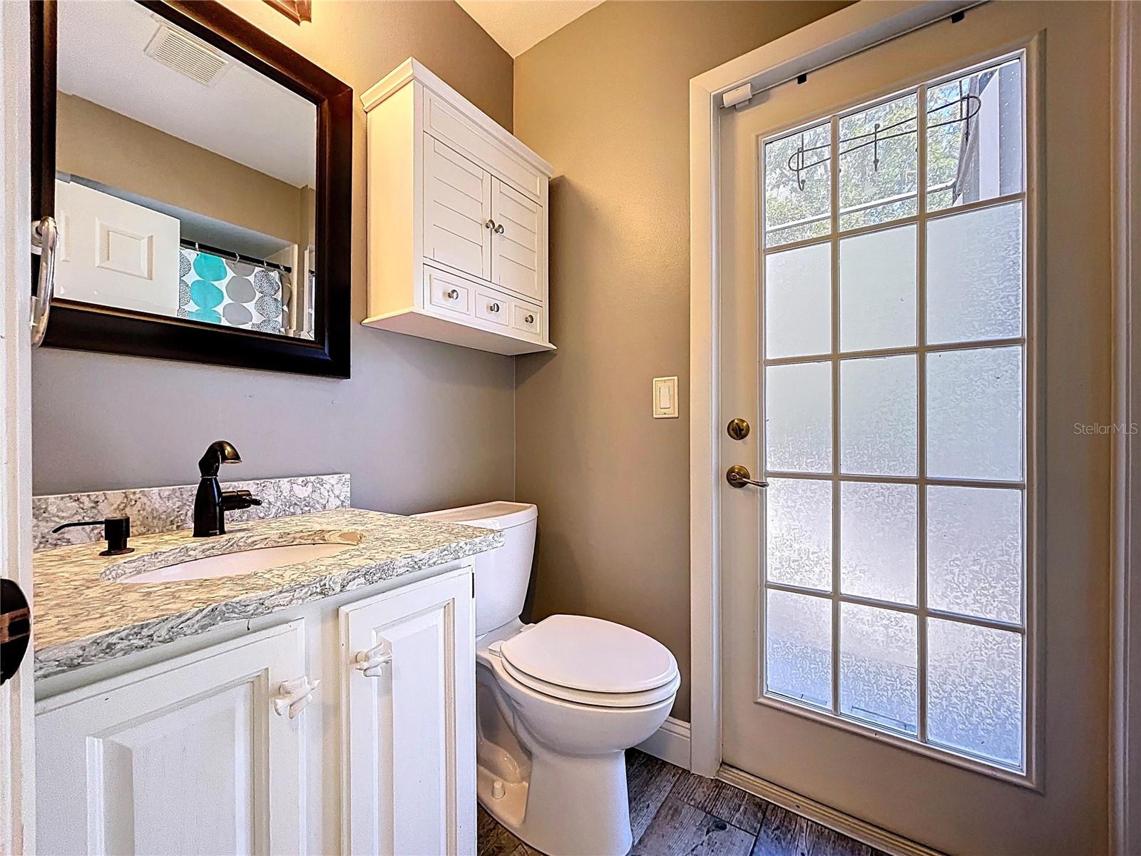 10655 LAKEVIEW DR — photo 27