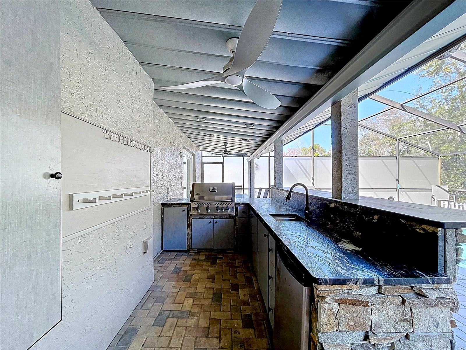 10655 LAKEVIEW DR — photo 57