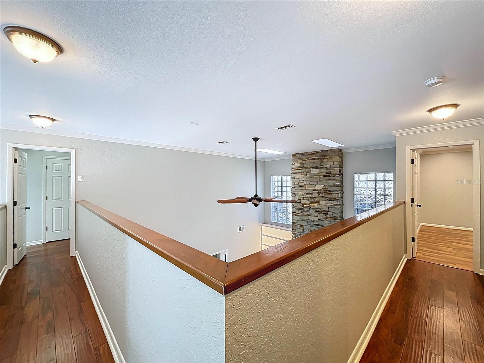 10655 LAKEVIEW DR — photo 32
