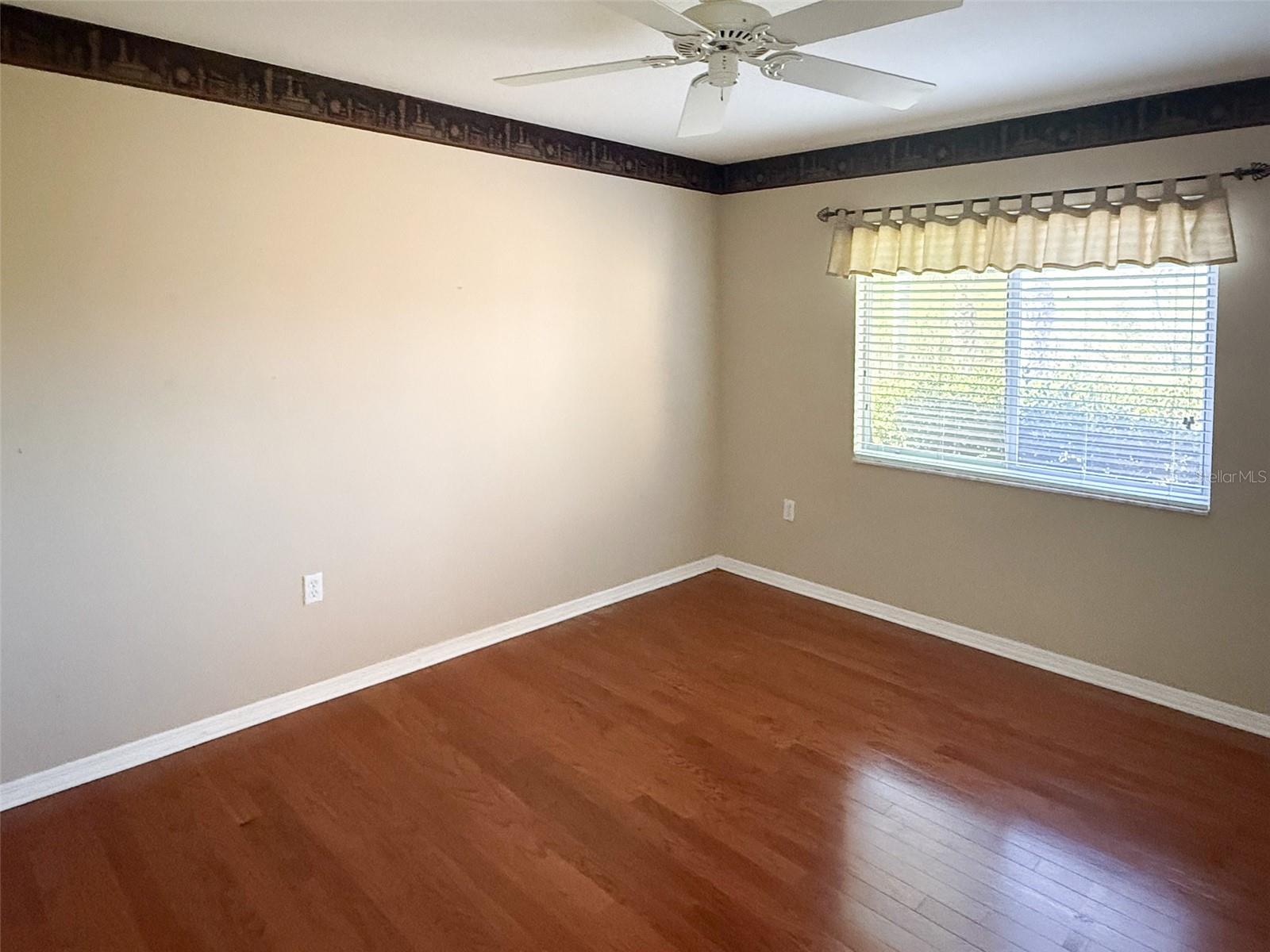 8506 CORAL CREEK LOOP — photo 25