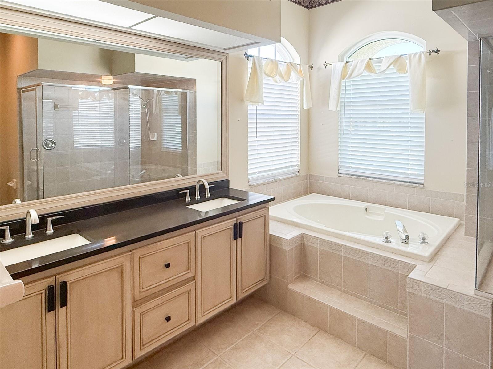 8506 CORAL CREEK LOOP — photo 14