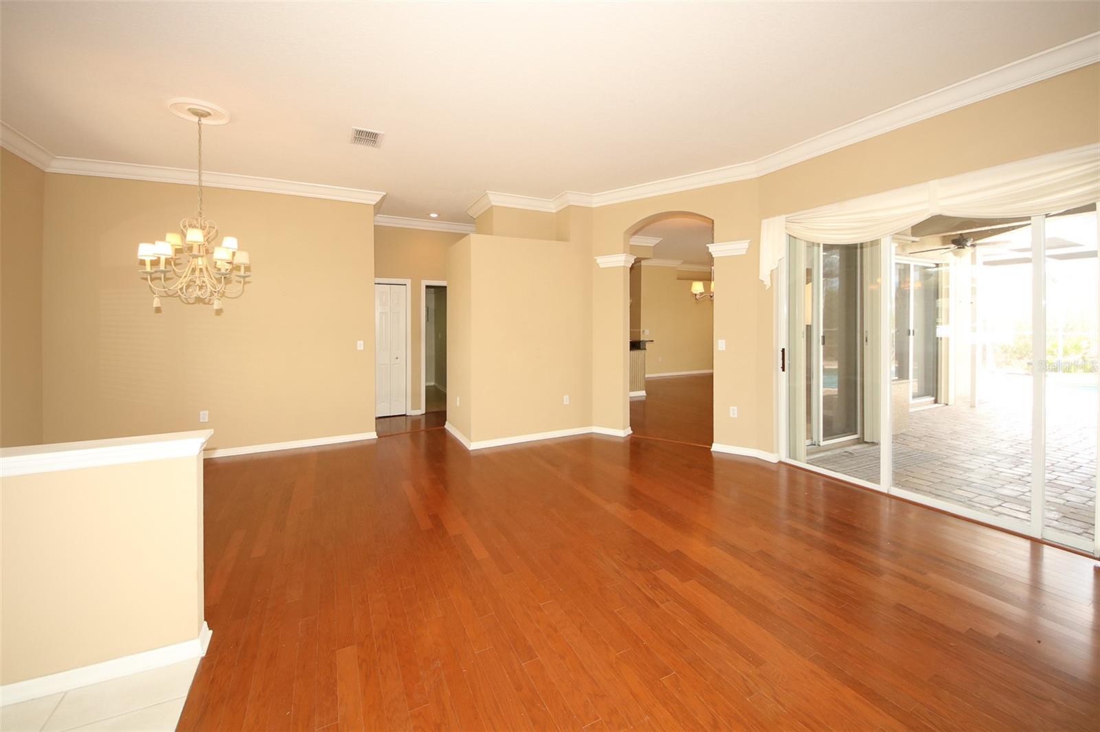 8506 CORAL CREEK LOOP — photo 6