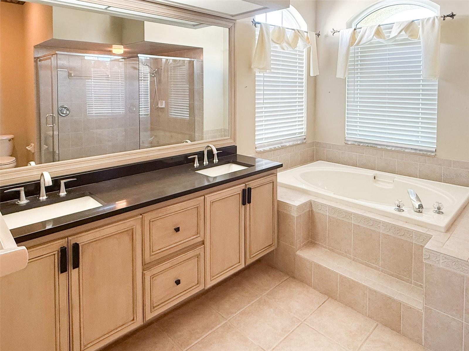 8506 CORAL CREEK LOOP — photo 13