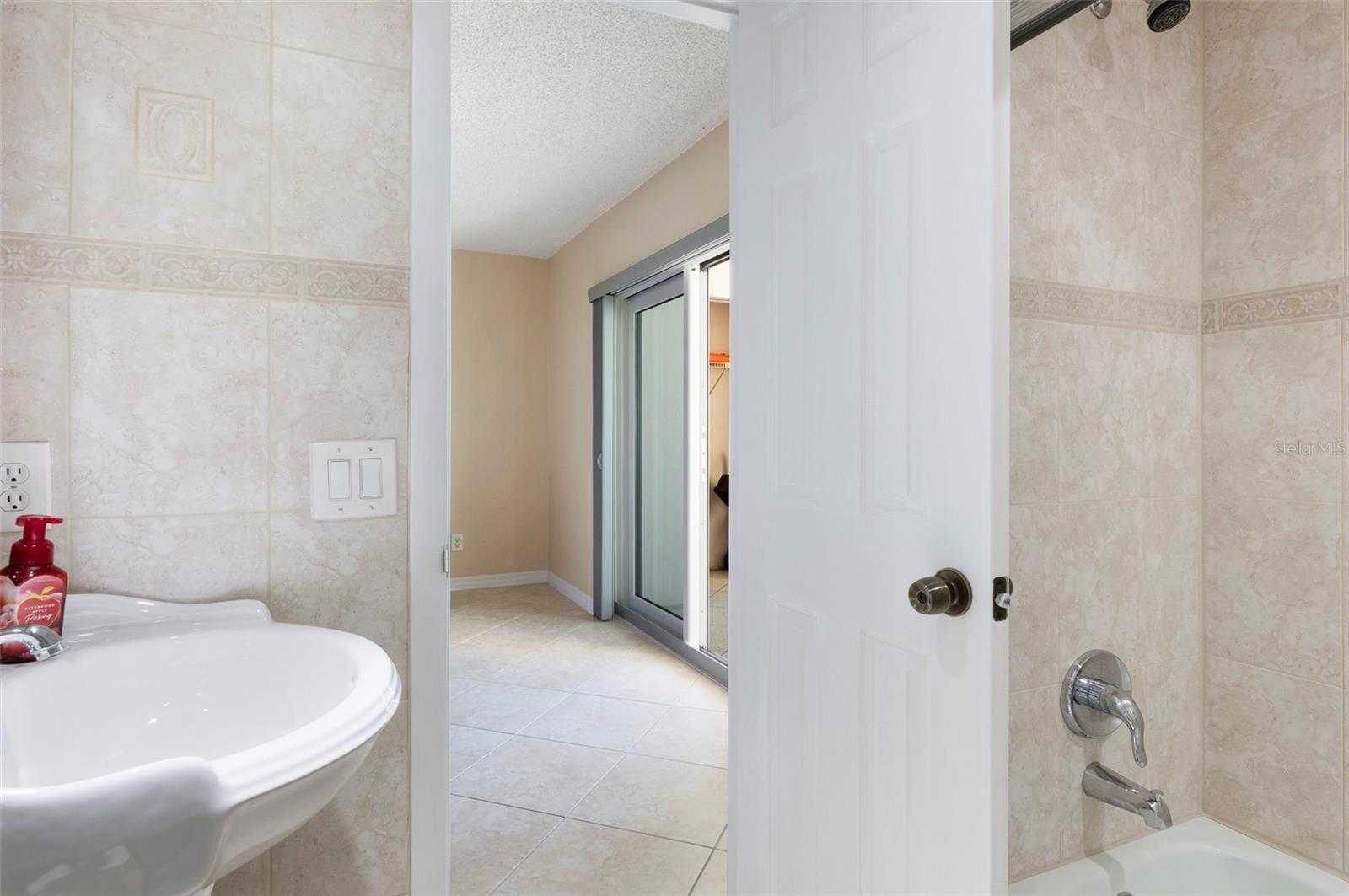 1230 GULF BLVD #608 — photo 21