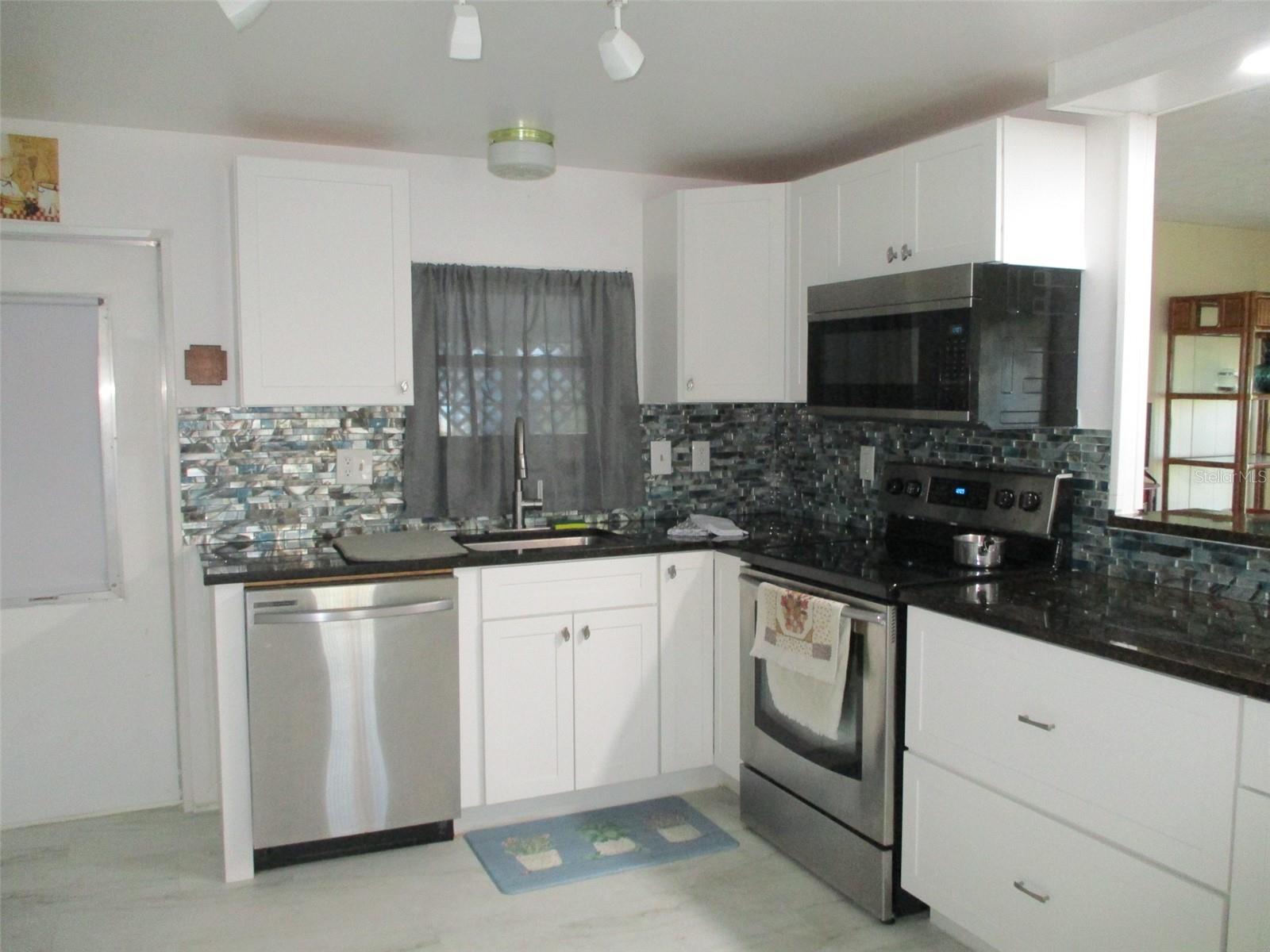 34542 SWEETPEA LN — photo 6