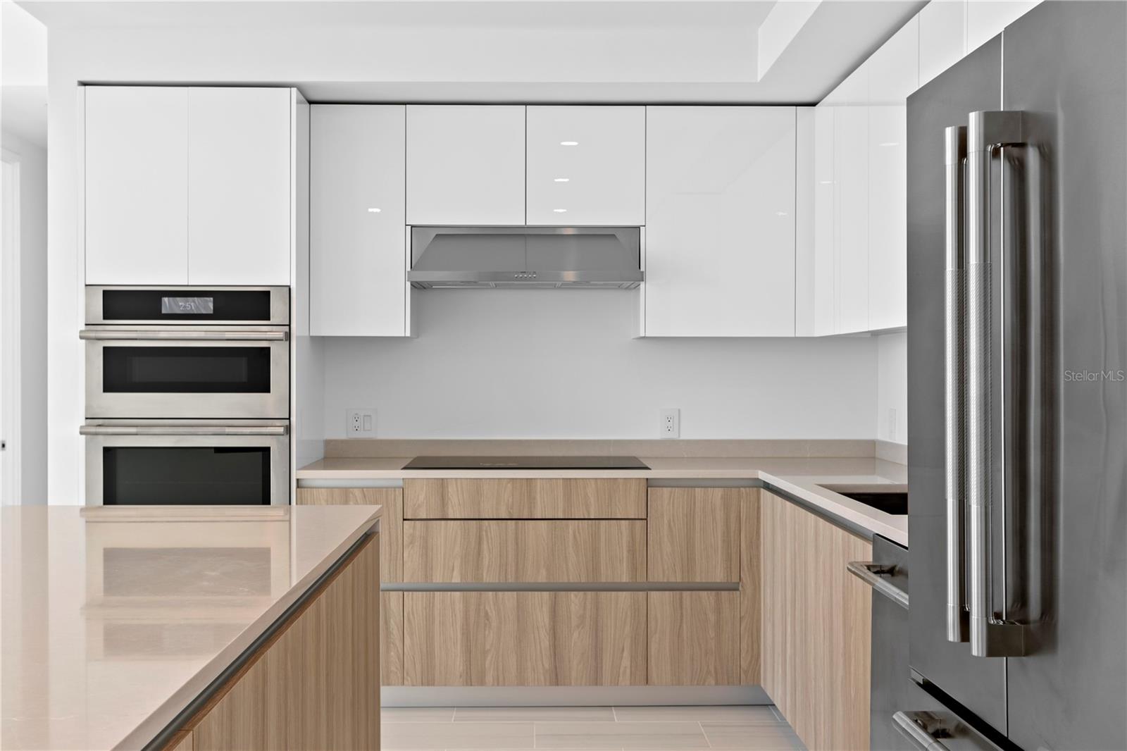 400 CENTRAL AVE #2806 — photo 21