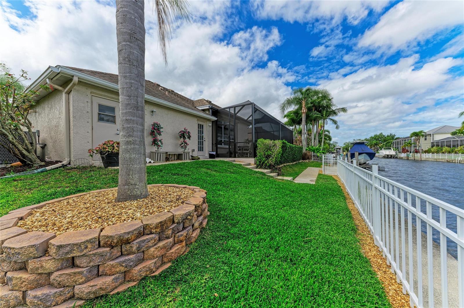 4735 SPINNAKER DR — photo 34