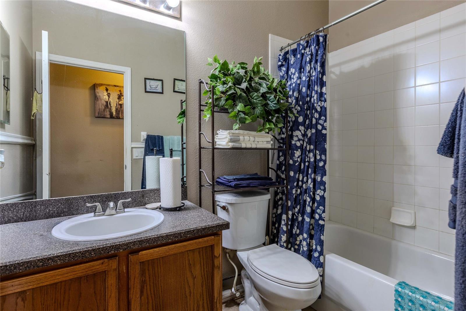 6803 GUILFORD CREST DR — photo 20