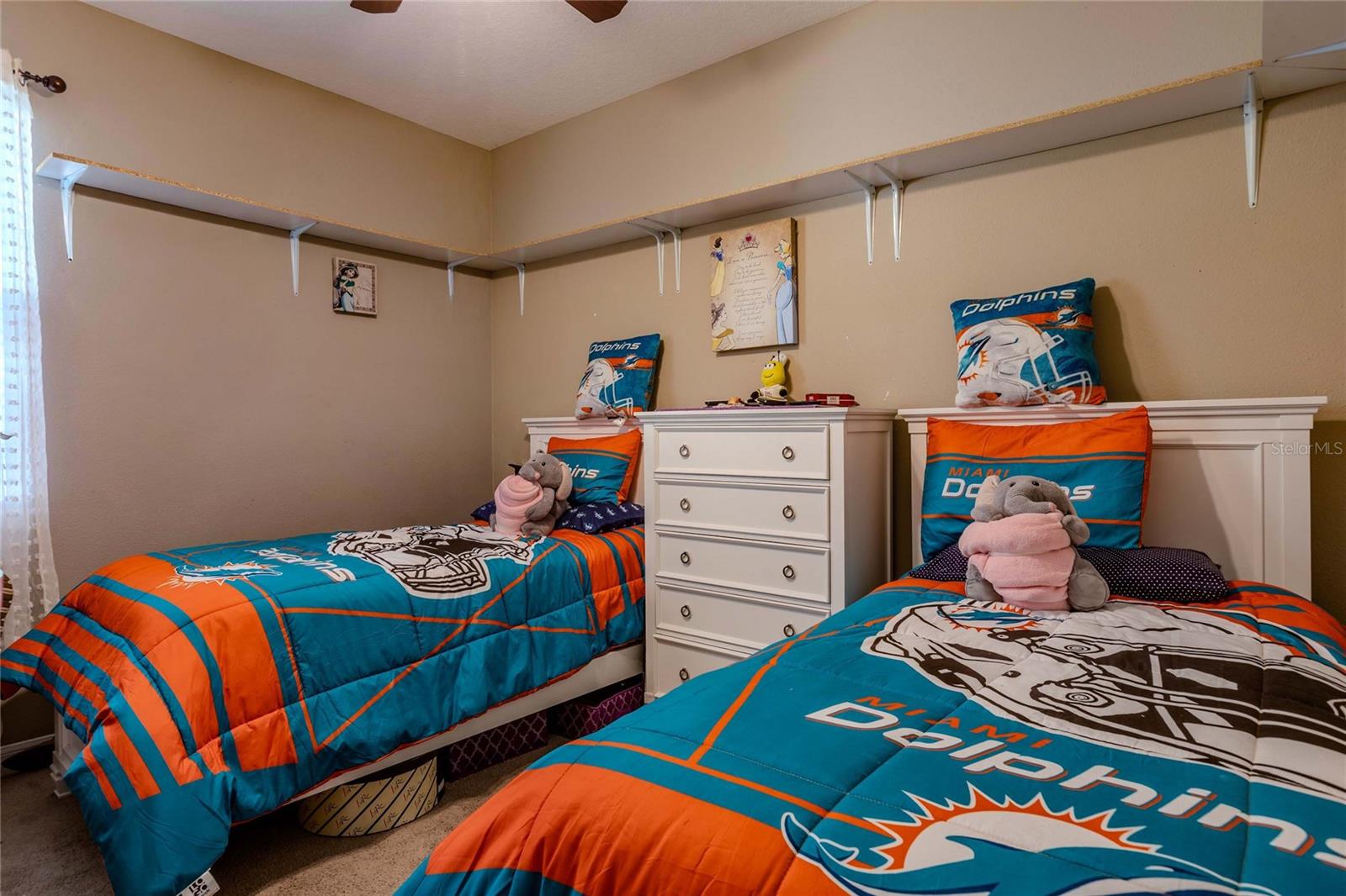 6803 GUILFORD CREST DR — photo 17