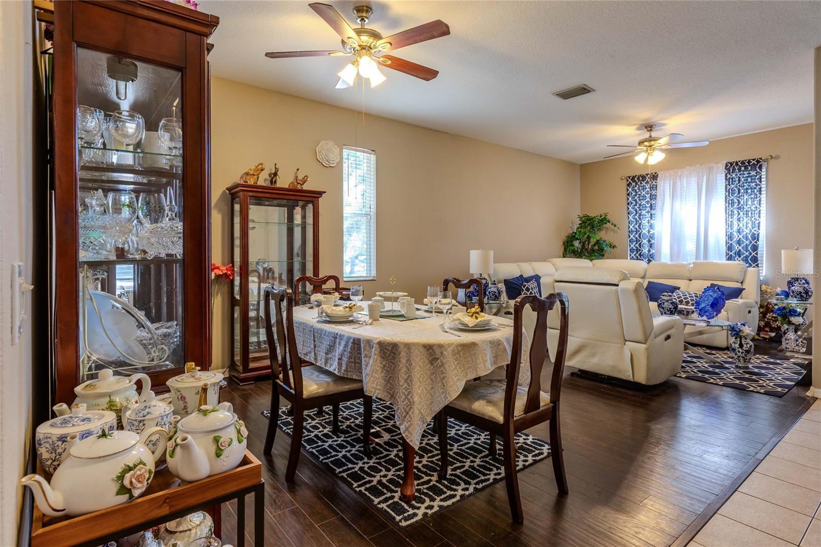 6803 GUILFORD CREST DR — photo 9