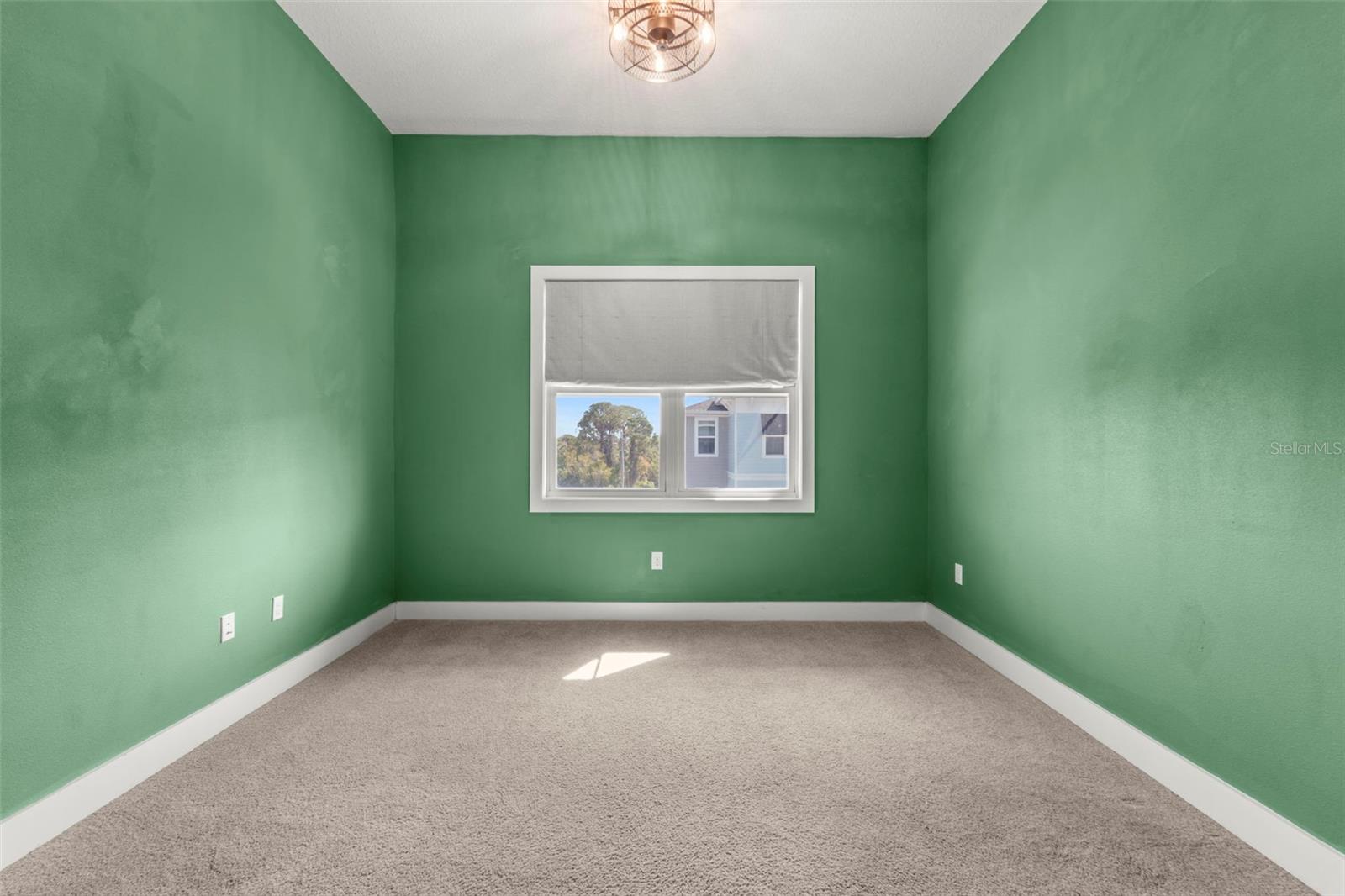 1299 SAVONA DR NE — photo 44