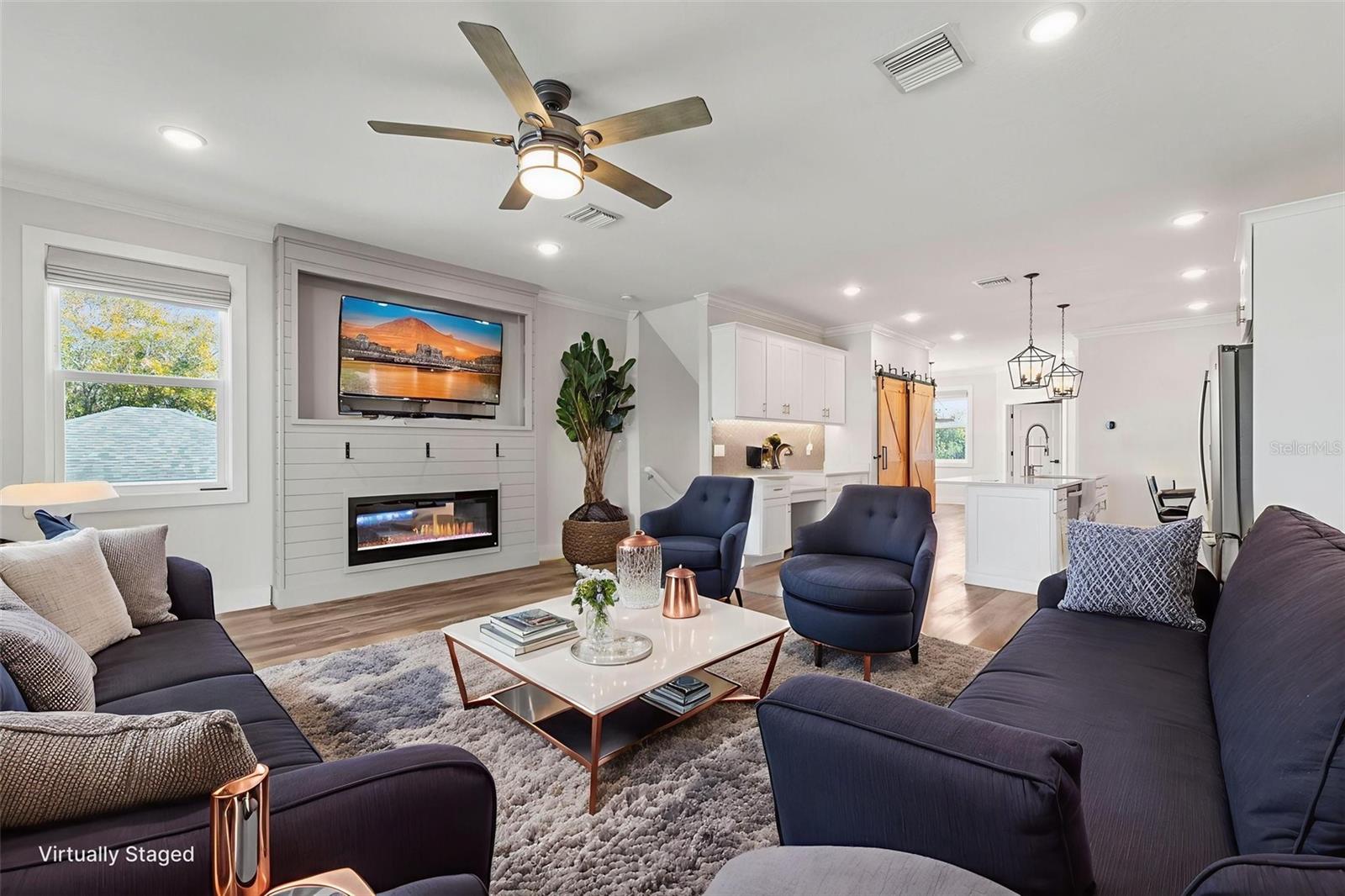 1299 SAVONA DR NE — photo 5