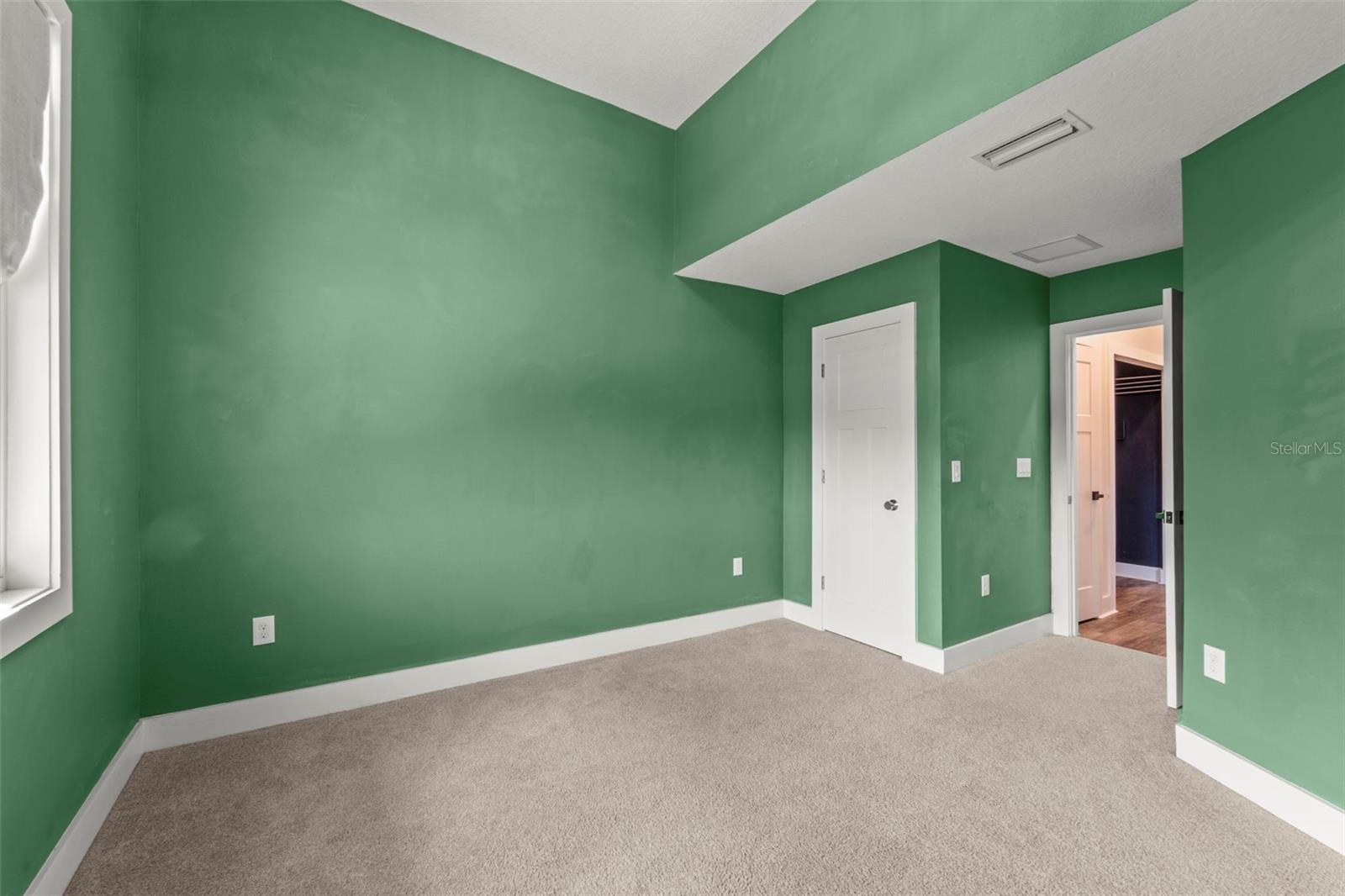1299 SAVONA DR NE — photo 51