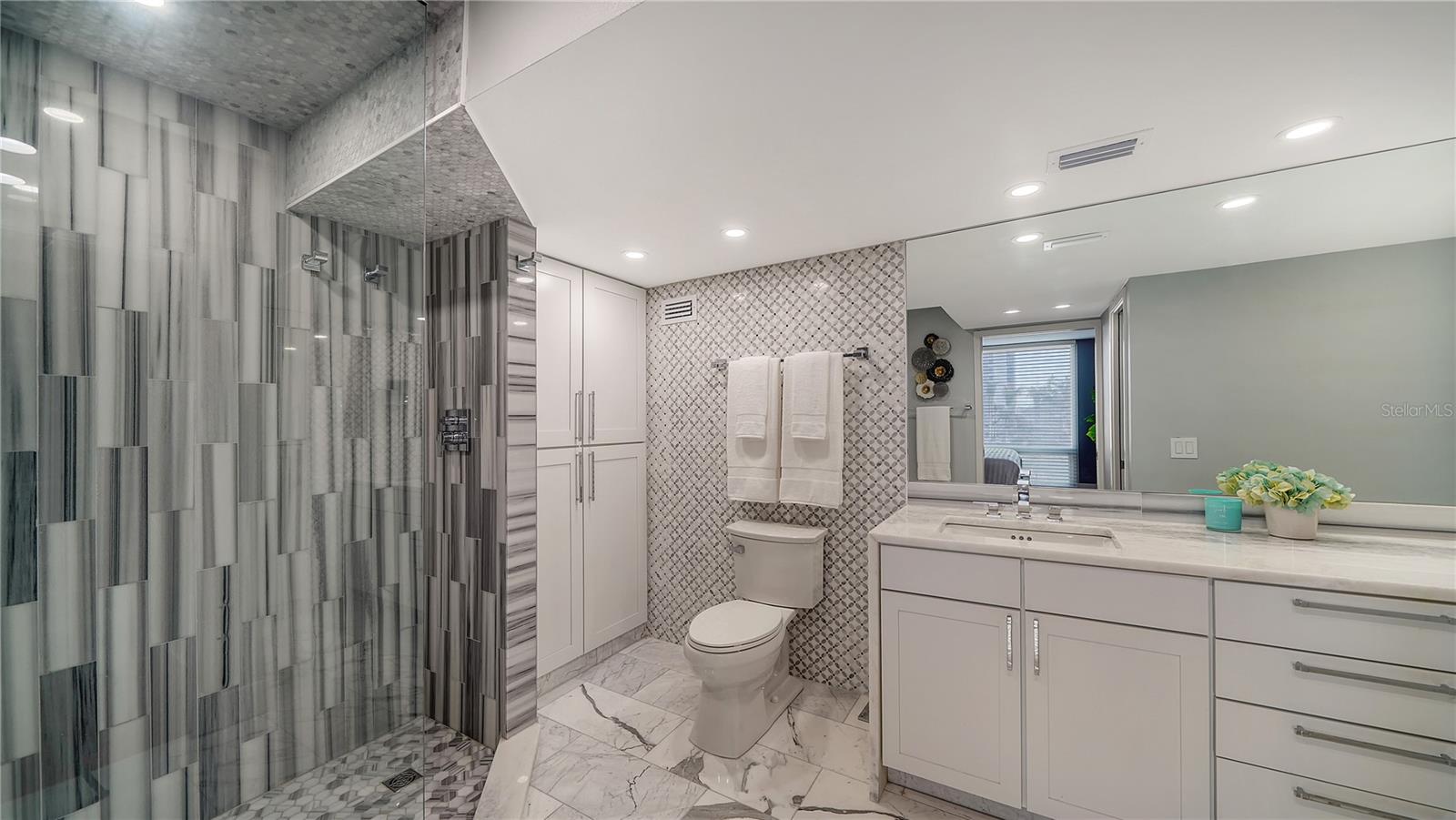 1111 N GULFSTREAM AVE #4E — photo 14