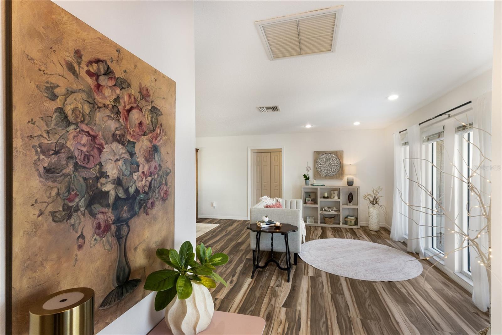 1516 FOX CREEK DR — photo 18