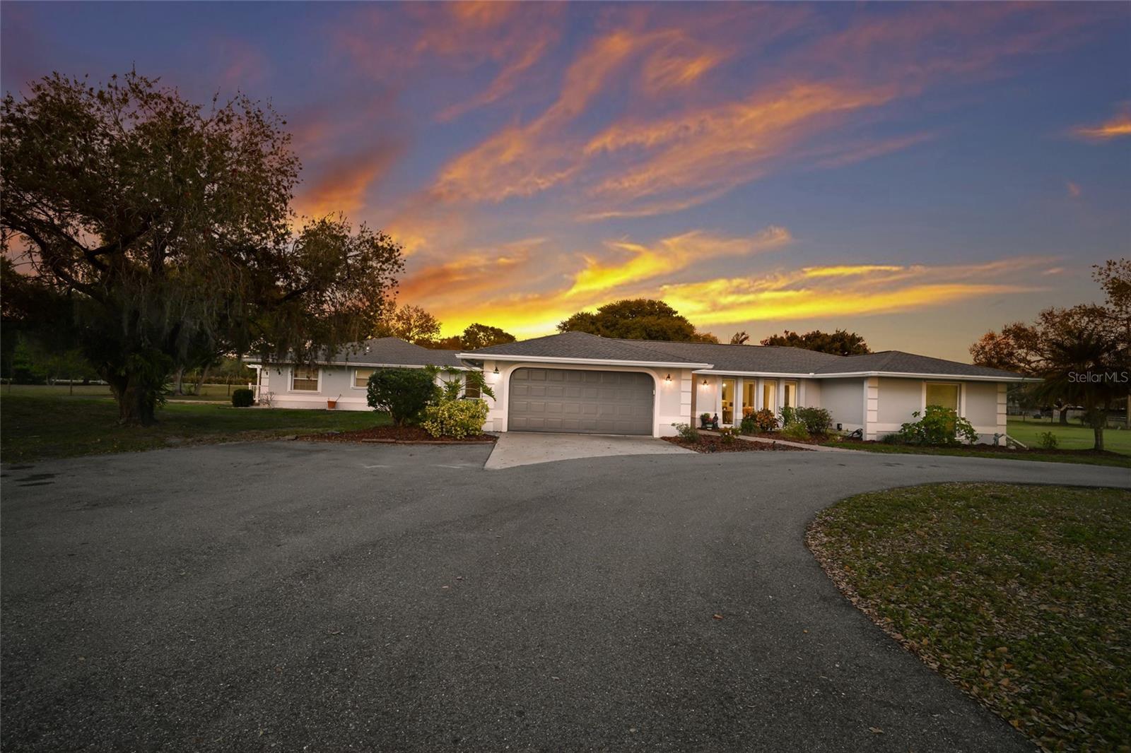 1516 FOX CREEK DR — photo 11