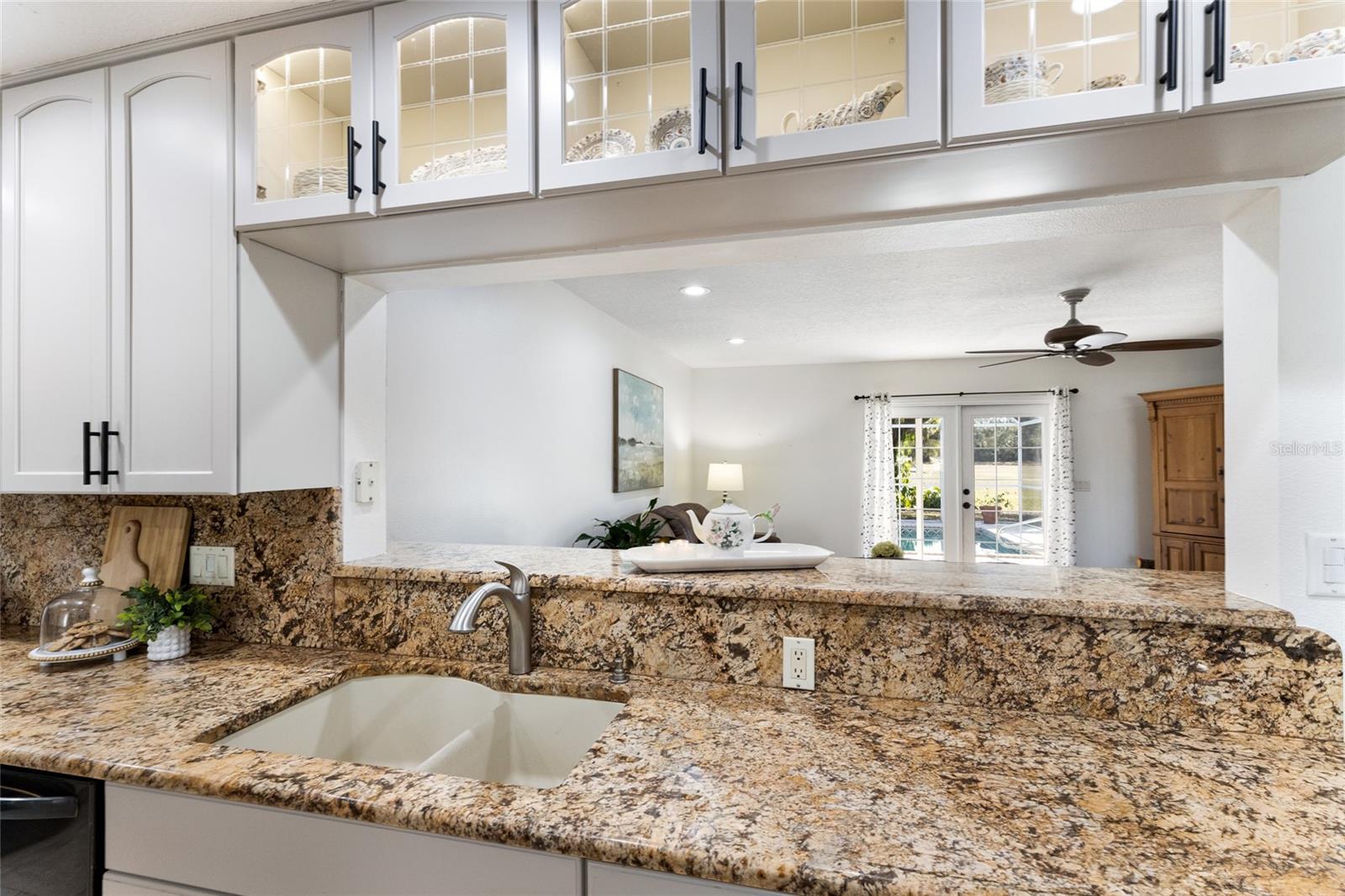 1516 FOX CREEK DR — photo 26