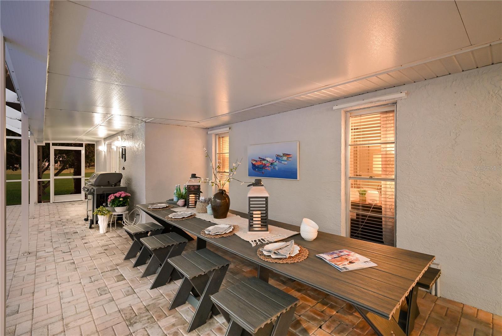 1516 FOX CREEK DR — photo 38